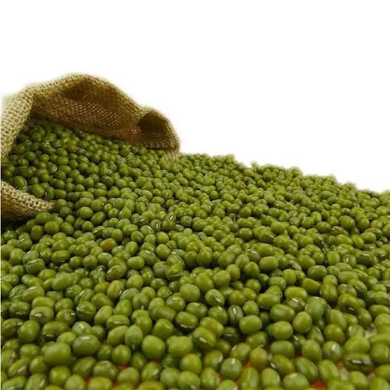 Green Mung Beans - Maubis Trading B.V.